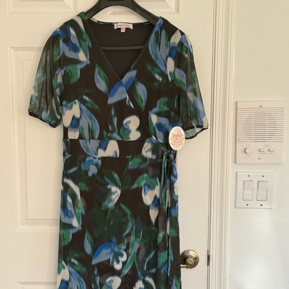 Harlow & Rose Green and Blue Short Sleeve Dress Nwt - Picture 3 of 16